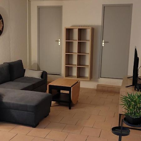 Maison de vacances à Marseillan au cœur du village, à quelques pas du port. Esterno foto